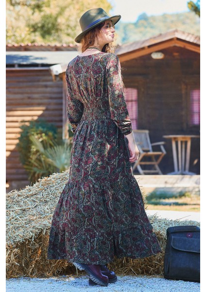 V Yaka Gipe Detaylı Volanlı Kışlık Elbise indirimleri