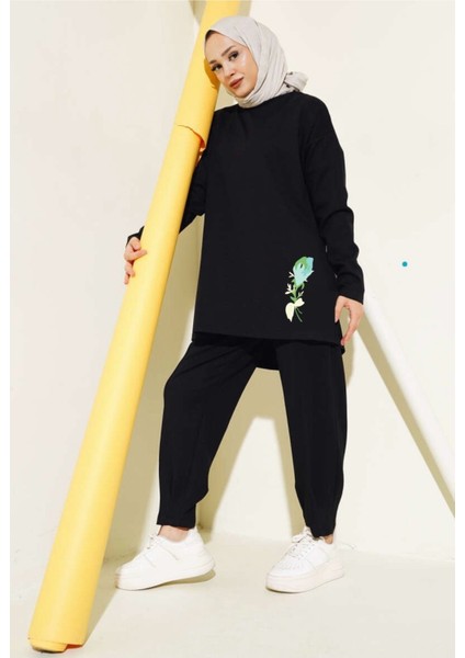 Modal Kumaş Siyah Sweatshirt ve Dar Paça Pantolon Takım – Baskılı, Normal ve Büyük Beden