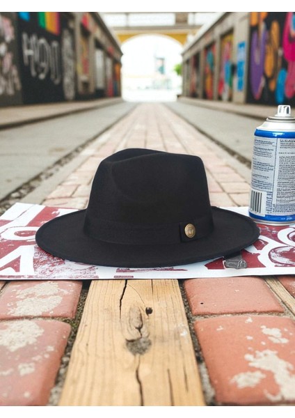 Kadın Siyah Panama Şapka – Şık ve Zarif Tasarım