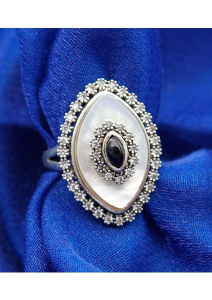 925 Ayar Kadın Gümüş Sedef Yüzük SY00031 fırsatları