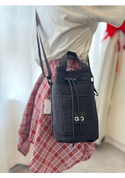 Alo Yoga Kova Çantası Kadın Eğlence Sporları Çapraz Askılı Mini Taşınabilir Açık Hava Saklama Çantası (Yurt Dışından) fırsatları