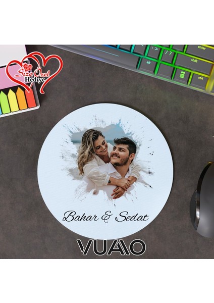 Kişiye Özel Fotoğraflı ve Isimli Yuvarlak Mouse Pad 19.5 Cm, Kaymaz Taban - Baskılı Mousepad
