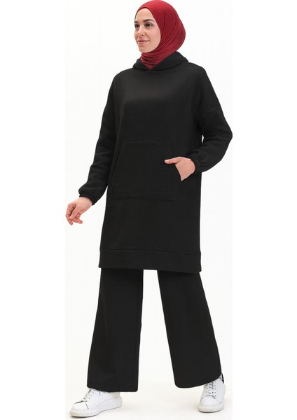3 Iplik Şardonlu Tesettür Sweatshirt Takım – Rahat Üst ve Bel Lastikli Pantolon
