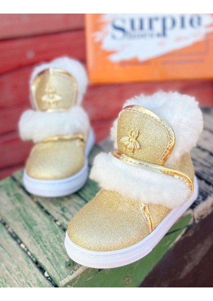 Kürk Detaylı Ortopedik Kız Çocuk Bot