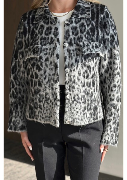 Gri - Siyah Polo Yaka Leopar Desenli Hırka - 4601 fırsatları