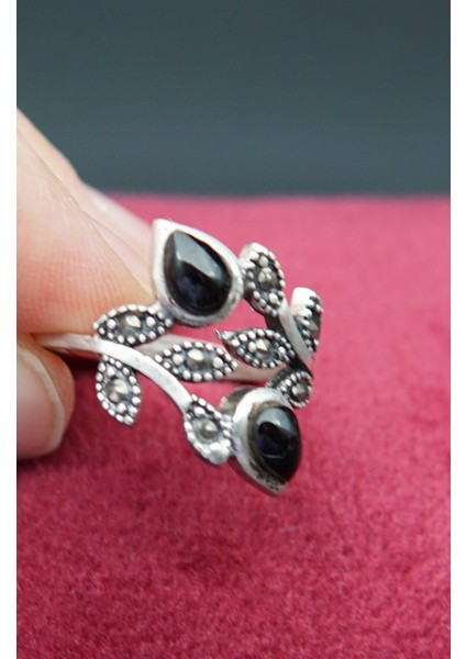 925 Ayar Kadın Gümüş Oltu Taşı Yüzük SY00032