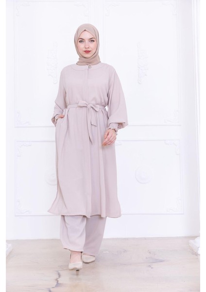 Fikretin Tahsine Kaçarken Giydiği Giy-Çık Takım