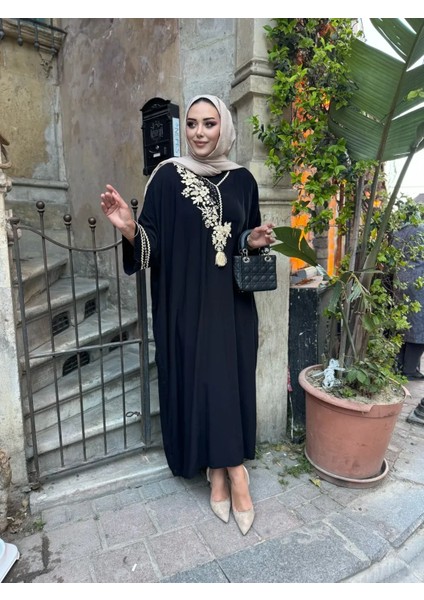 Etnik Çiçek Nakışlı Elbise Siyah Renk modelleri