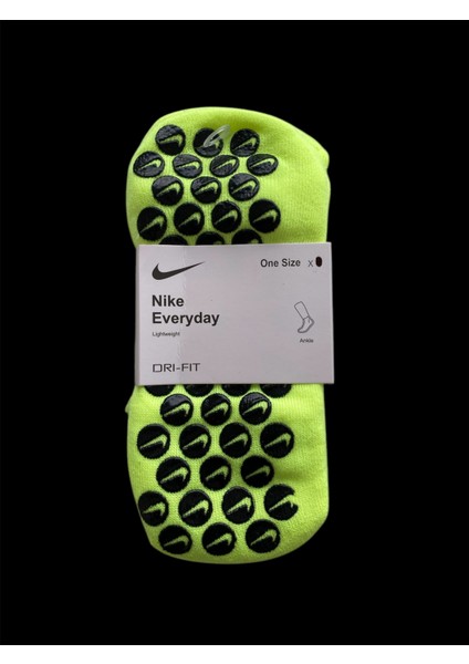 Kaydırmaz Silikon Tabanlı Futbol Çorabı Havlu Taban Dikişsiz Pro Maç Çorabı Sporcu Tozluk Halı Saha modelleri