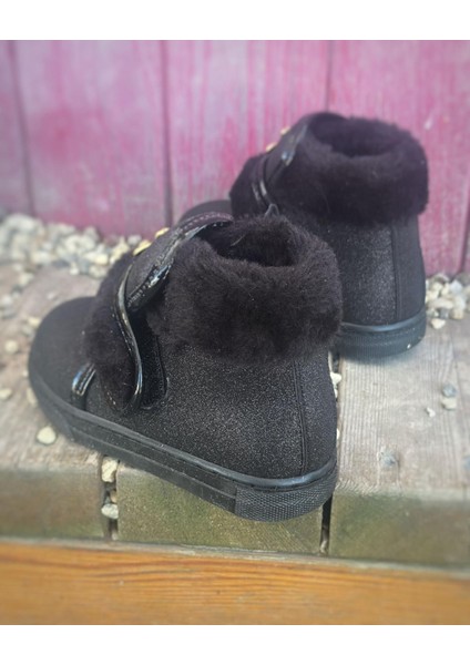 Kürk Detaylı Ortopedik Kız Çocuk Bot modelleri