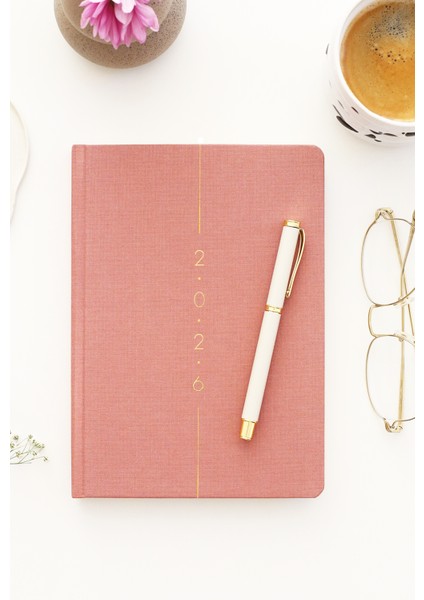 2026 Yılı A5 Keten Haftalık Ajanda 15X21 cm - 12 Aylık Pembe