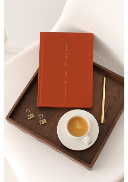 2026 Yılı A5 Keten Haftalık Ajanda 15X21 cm - 12 Aylık Tarçın