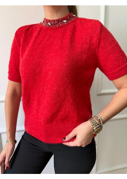 Kırmızı Yarım Kol Yaka Taşlı Kazak