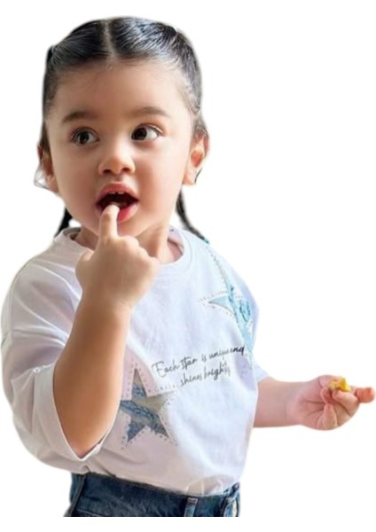 Kız Çocuk Önü Each Yazı Yıldız Desenli Crop Model Beyaz Renk Tişört modelleri