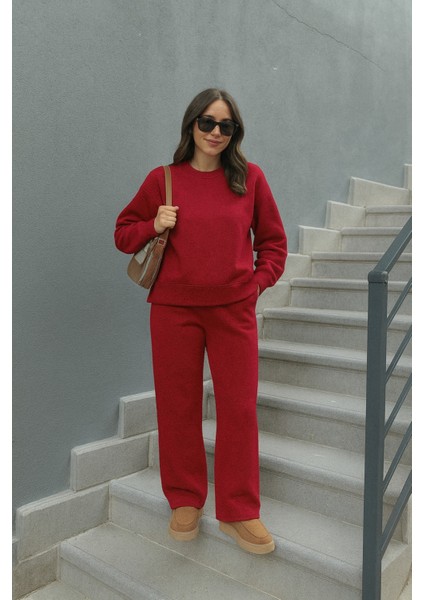 Şardonlu 3 Iplik Kumaş Bisiklet Yaka Sweatshirt ve Bel Lastikli Pantolon Takım