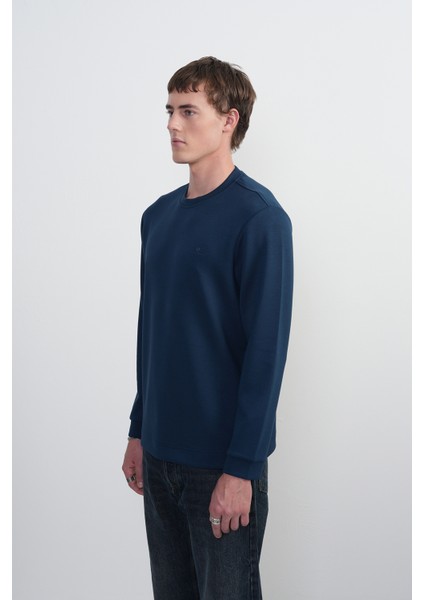 Erkek Göğüs Nakış Bisiklet Yaka Lacivert Sweatshirt indirimleri