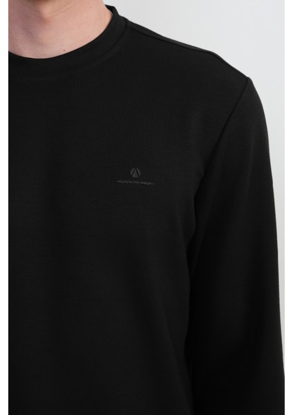 Erkek Göğüs Nakışlı Bisiklet Yaka Siyah Sweatshirt fırsatları