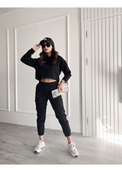 Şardonlu 3 Iplik Kumaş Crop Sweatshirt ve Bel Lastikli Pantolon Takım
