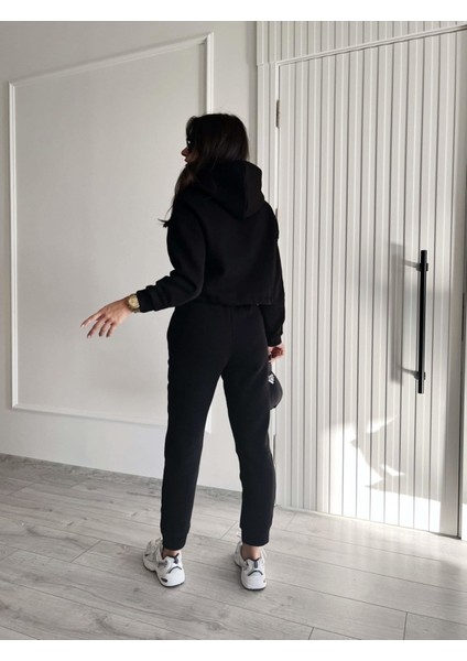 Şardonlu 3 Iplik Kumaş Crop Sweatshirt ve Bel Lastikli Pantolon Takım fiyatları