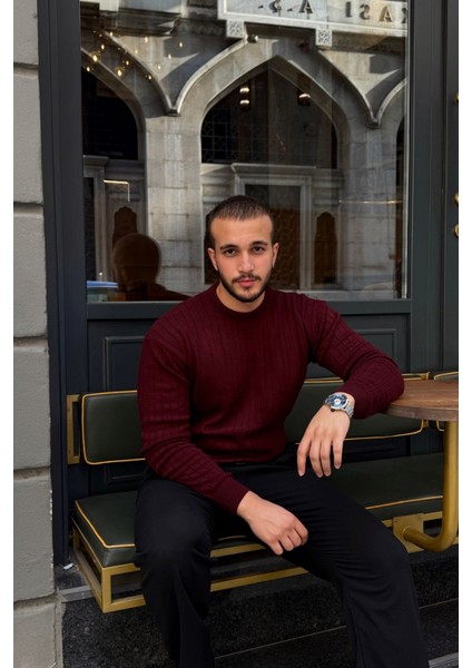 Fella Erkek Fitilli Triko Bisiklet Yaka Regular Fit Kazak fırsatları