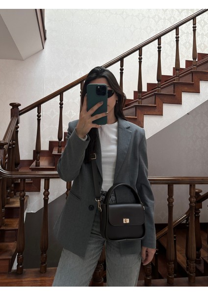 Kadın Gold Kilit Detaylı Ayarlanabilir Askılı El Omuz ve Çapraz Çanta Mona modelleri