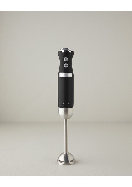 Şık Siyah Retro El Blenderı, Pratik ve Kullanışlı Tasarım