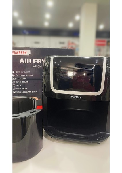 Siyah Hava Fritözü, Sağlıklı Pişirme Için Ideal, Kullanışlı ve Şık Tasarım.