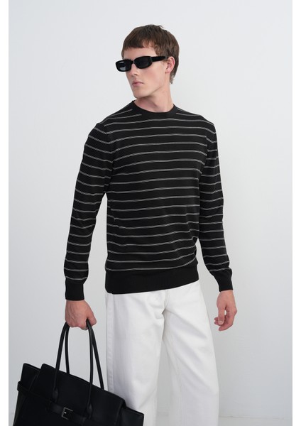 Erkek Çizgili Bisiklet Yaka Salaş Siyah Sweatshirt fiyatları