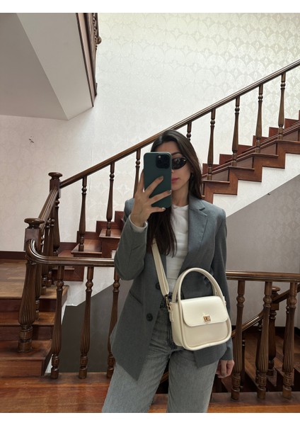 Kadın Gold Kilit Detaylı Ayarlanabilir Askılı El Omuz ve Çapraz Çanta Mona modelleri