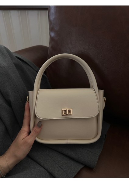 Kadın Gold Kilit Detaylı Ayarlanabilir Askılı El Omuz ve Çapraz Çanta Mona fırsatları