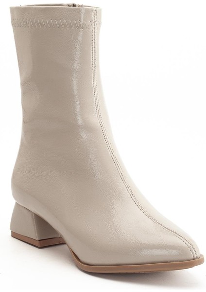 Kadın Kısa Topuklu Bot Bej Rugan Yüzü Dikişli fırsatları