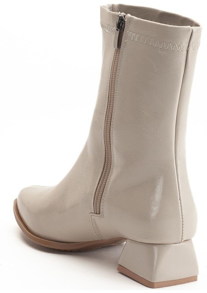 Kadın Kısa Topuklu Bot Bej Rugan Yüzü Dikişli indirimleri