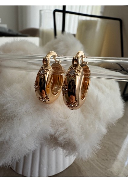 Yıldız Taş Detay Çelik Halka Küpe fırsatları