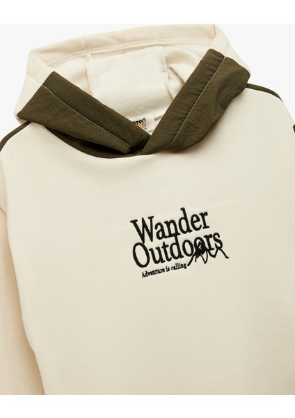 Şardonlu Uzun Kollu Kapşonlu Nakış Detaylı Sweatshirt modelleri