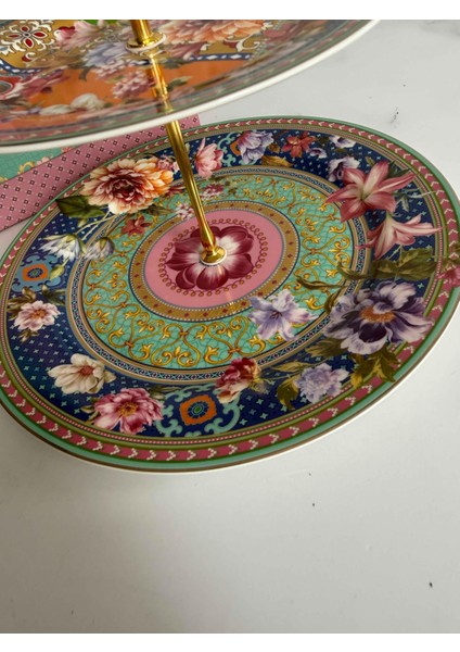 Floral Katlı Kek Kurabiye Standı fırsatları