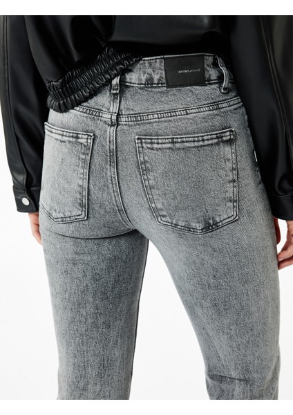 Pamuklu Dar Kalıp Yıkamalı Ispanyol Paça Jean Pantolon - Flare Jeans modelleri