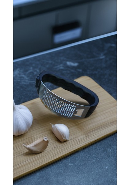 Çift Ezme Aparatlı Şişe Açacaklı, Sarımsak Zencefil Ezici