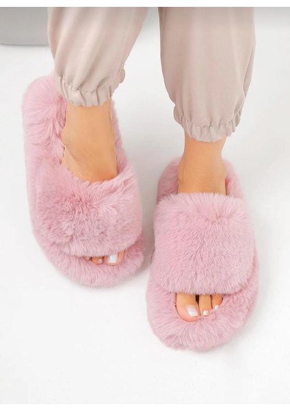 Kutox Kışlık Kadın Ev Terliği modelleri