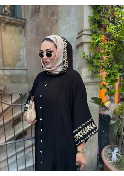 Kapşonlu ve Nakışlı Düğmeli Elbise fiyatları