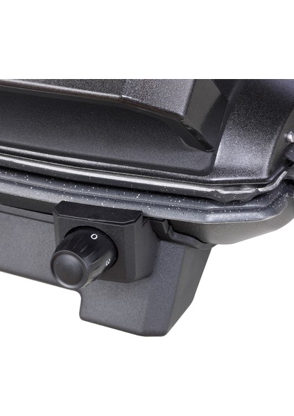 Siyah Tost Makinesi, Pratik ve Şık, Mutfak Için Ideal Seçenek