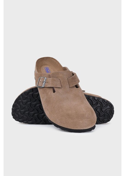 Boston Süet Deri Kemer Detaylı Kapalı Terlik Unisex Terlik 1030861 fırsatları