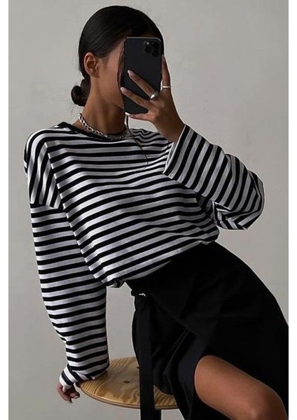 Siyah Çizgili Sweatshirt MG2572 fiyatları