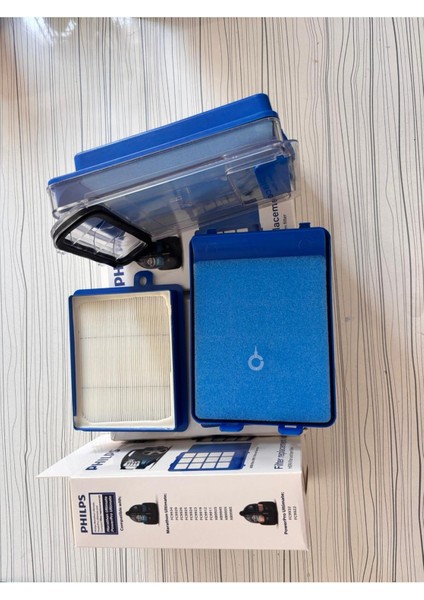 Uyumlu Süpürge Kapak Seti: Ön ve Arka Filtreler, Sünger ile Temizlik Parçası