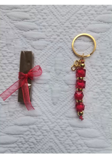 32 Adet Kişiye Özel Kına Hatırası Dağıtmalık Hediyelik Kırmızı Anahtarlık ve Paketlenmiş Kına