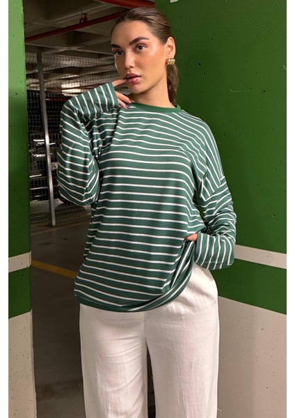Yeşil Çizgili Sweatshirt MG2572 fiyatları