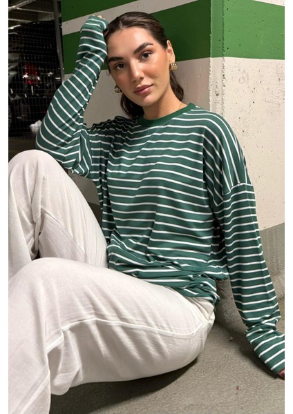 Yeşil Çizgili Sweatshirt MG2572 fırsatları