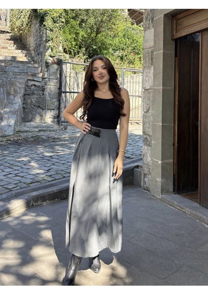 Kemer Detaylı Pileli Etek