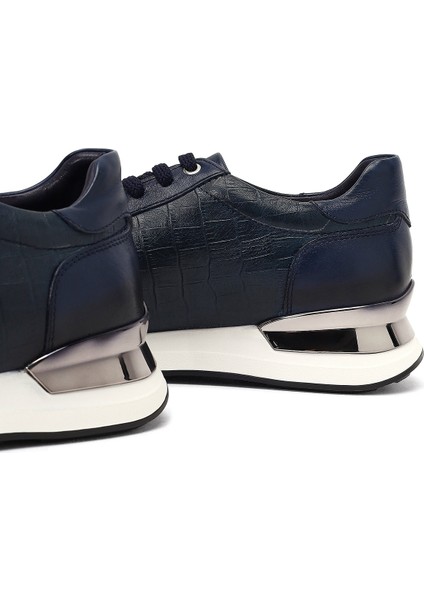 Erkek Lacivert Bağcıklı Kalın Tabanlı Deri Sneaker 25WFD622214