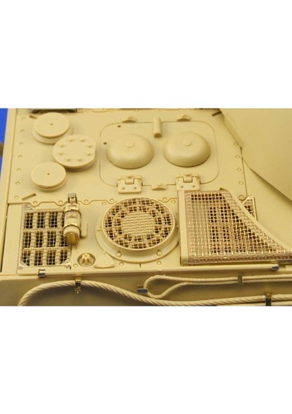 35986 1/35 Ölçek, King Tiger Ardennes Front For Ta fırsatları