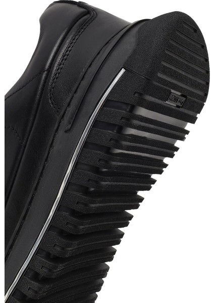 Erkek Siyah Bağcıklı Kalın Tabanlı Deri Casual Sneaker 25WFD622318